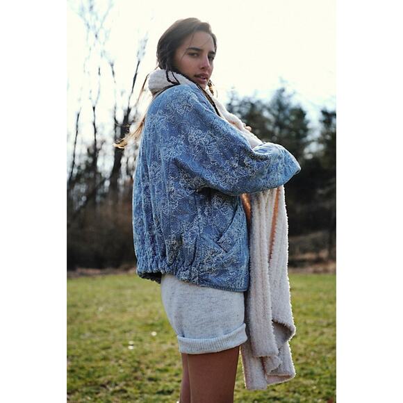 FREE PEOPLE Dolman Lotus Jacket Denim Chambray Quilted Bomber Jacket - Picture 5 of 10